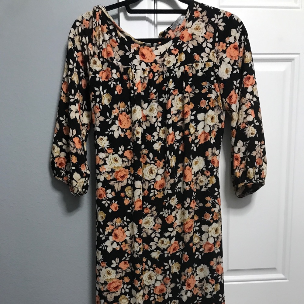 Beautiful fall dress!